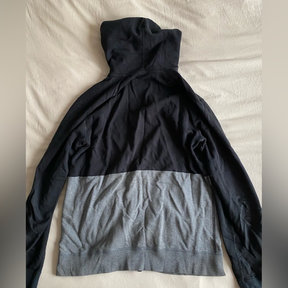 Reigning Champ Men’s Large zip-up hoodie - Picture 2 of 4